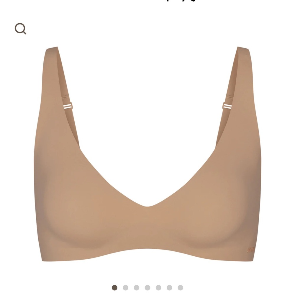 SKIMS Naked Plunge Bra Size S DD